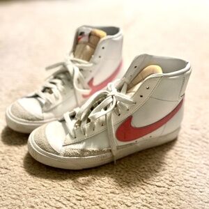 Nike Blazer Mid 77